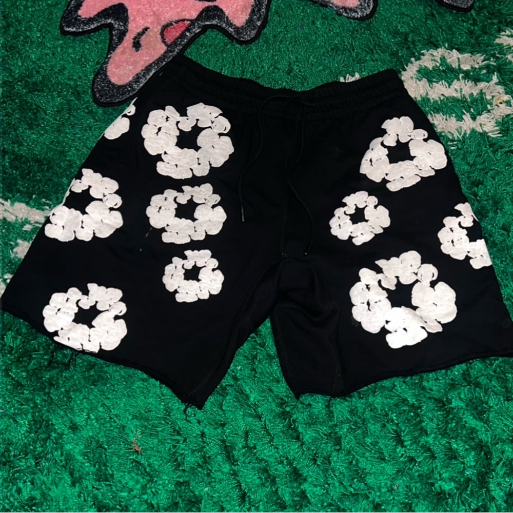 Ready made denim tears collab shorts 🔥🔥